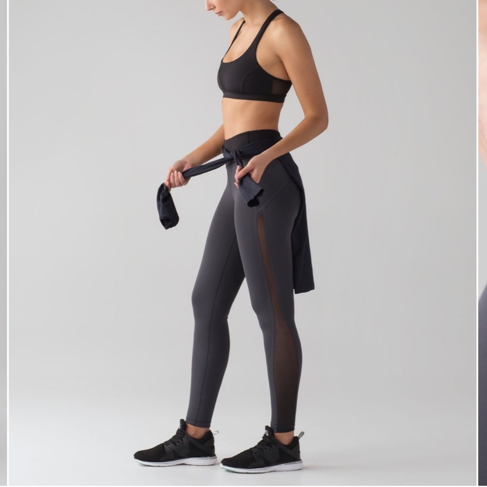 Lululemon Smooth Stride Tight. Size 8